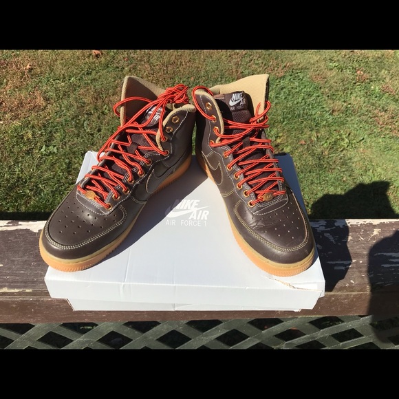 Nike Air Force 1 - Picture 2 of 3